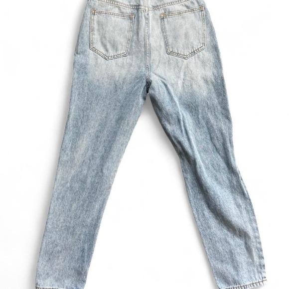 SHEIN – Distressed High Rise Mom Jeans – Women's Size 6 / M – Light Wash Denim - Picture 4 of 5